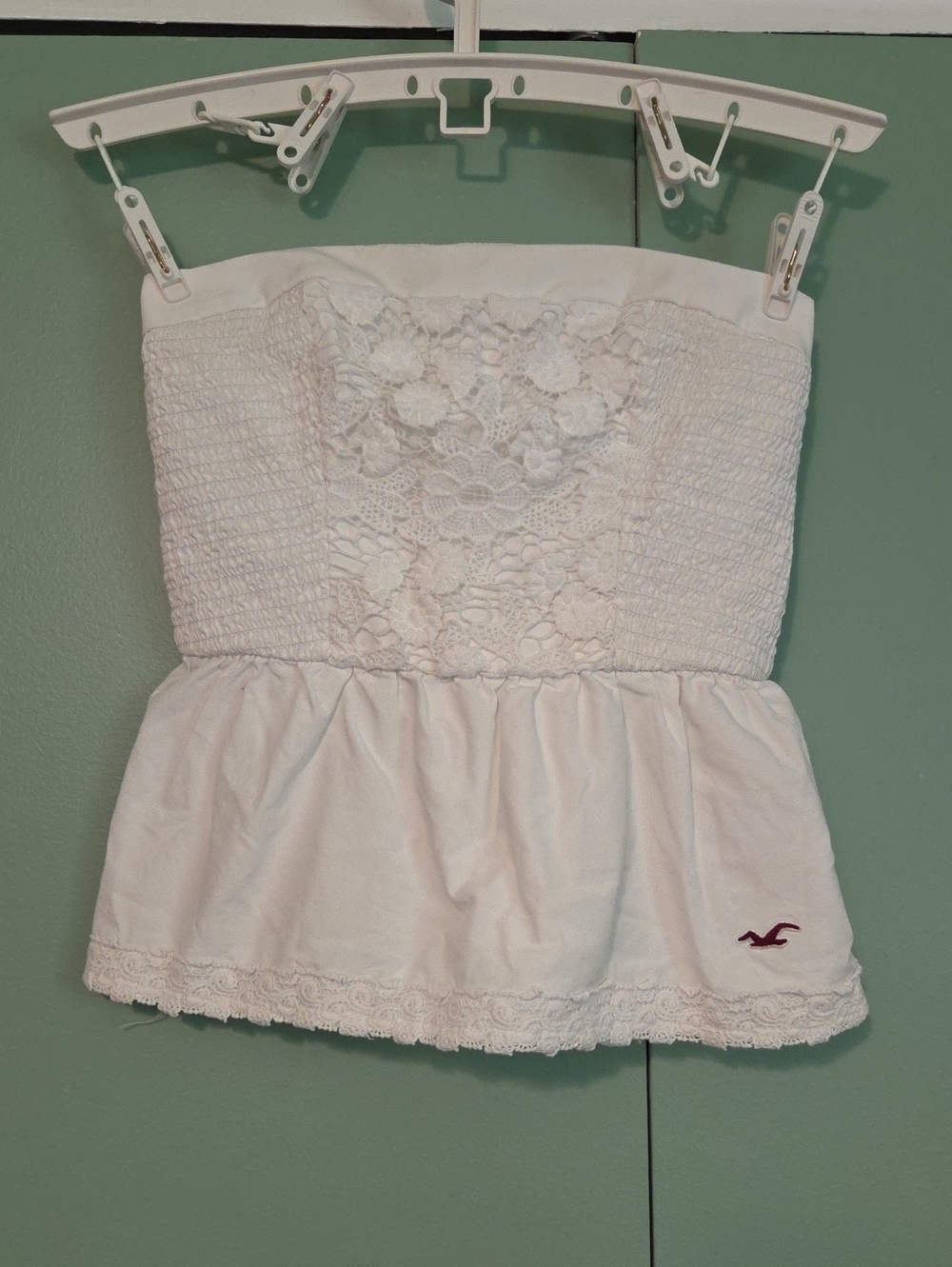 Hollister White Lace Strapless Peplum Top Size Small